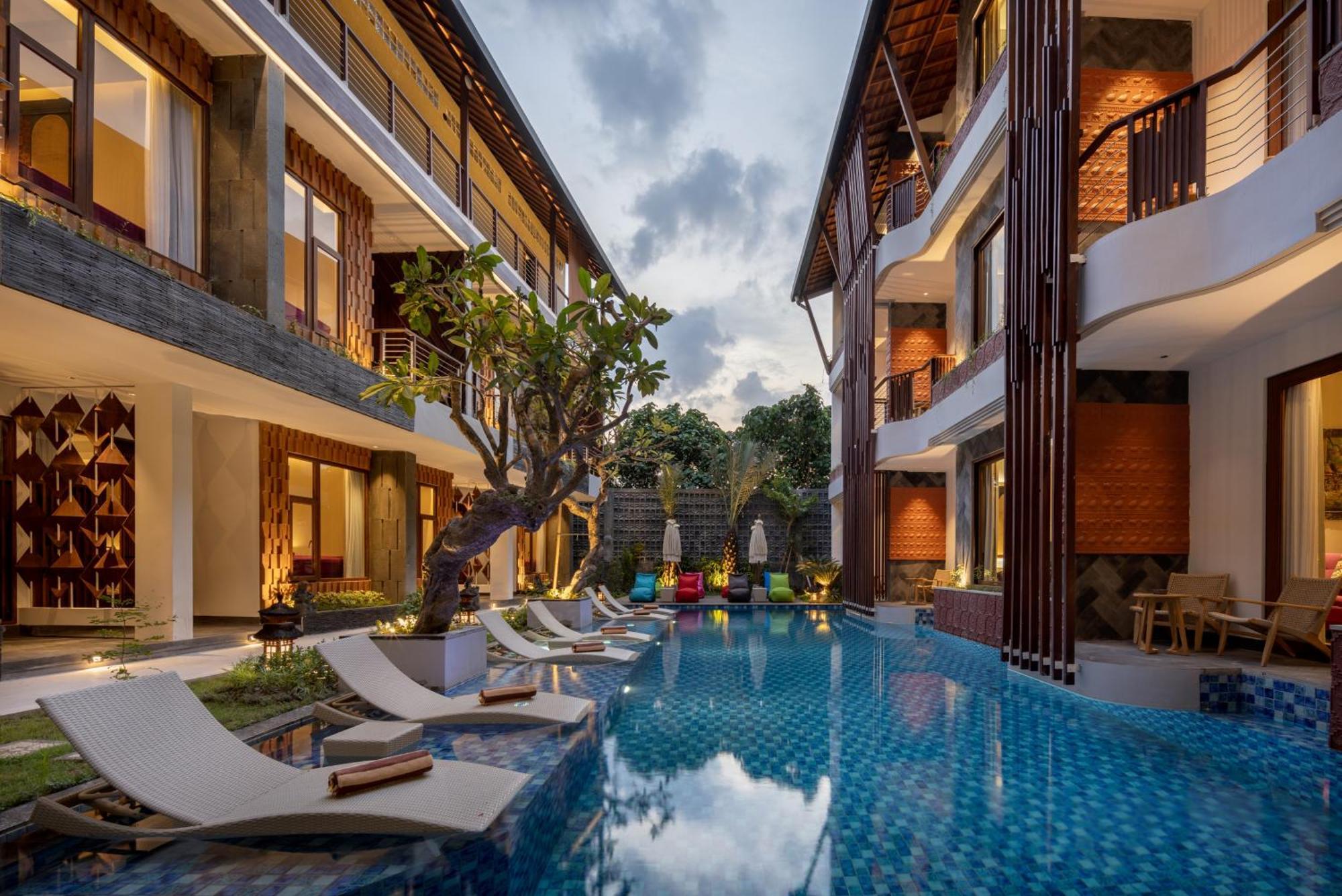 Mokko Suites Batubelig Canggu  Exterior photo