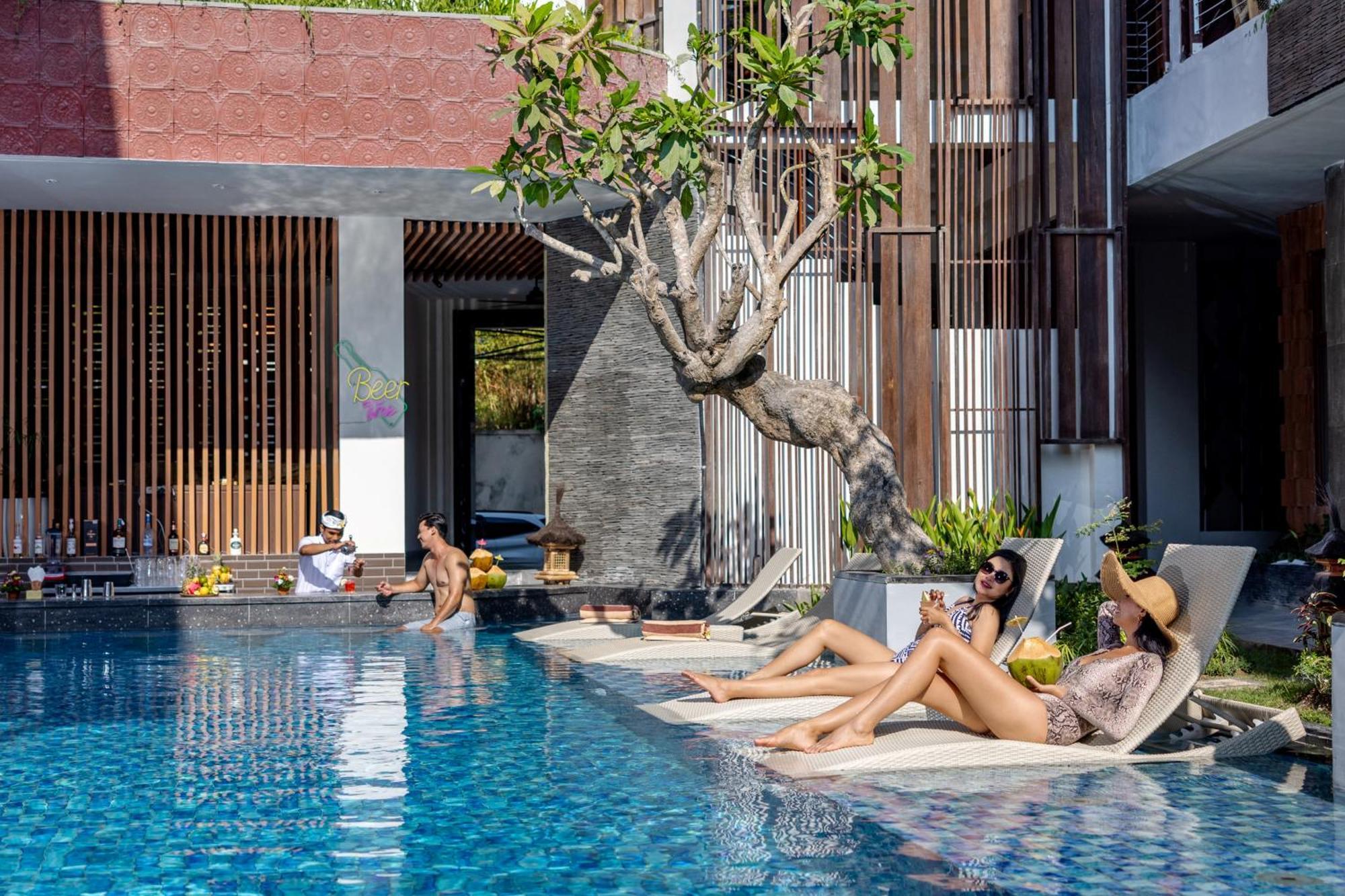 Mokko Suites Batubelig Canggu  Exterior photo